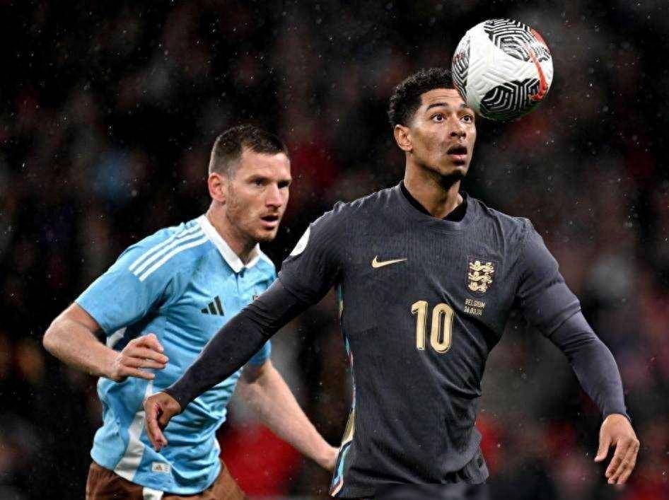 包含苏格兰逼平英格兰，小组末位出局的词条