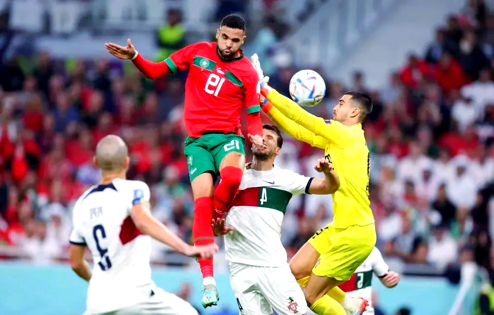 包含非洲足球战队闪耀亚洲地区联赛的词条