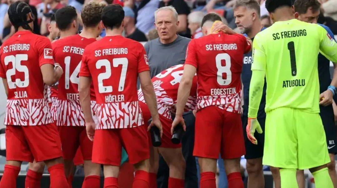 leyu乐鱼体育中国-弗赖堡队后防稳固，取得重要胜利